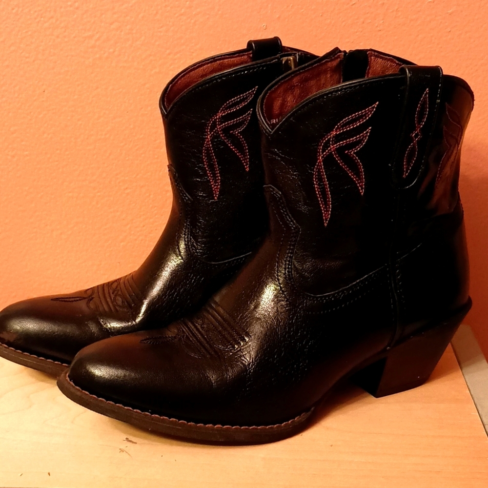 Ariat Combat boots